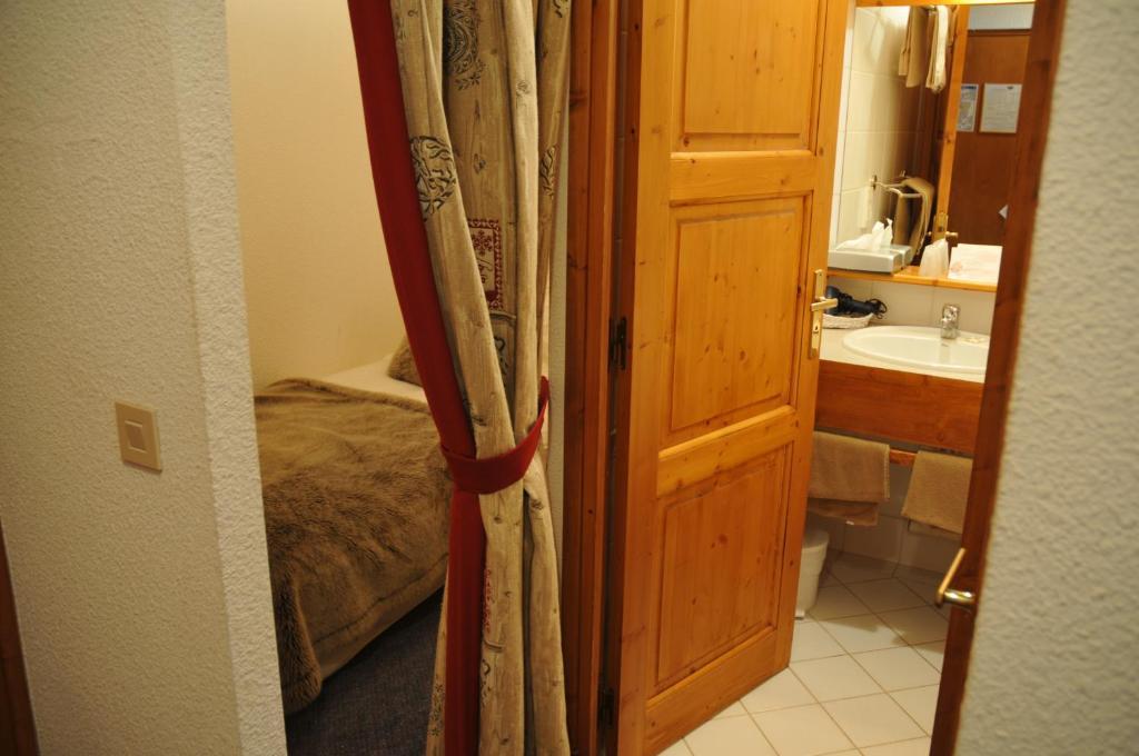 ホテル Le Calgary レ・セジー 部屋 写真